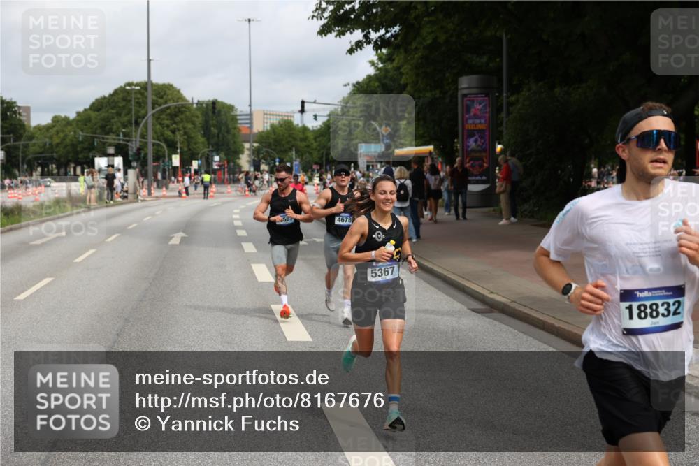 29.06.2025 - hella hamburg halbmarathon Yannick Fuchs http://msf.ph/oto/8167676 29.06.2025 10:23:03 20KM 1122, 3075, 4678, 5367, 7651, 8731, 10106, 13383, 14757, 15576, 16377, 17354, 18567, 18832 meine-sportfotos.de
