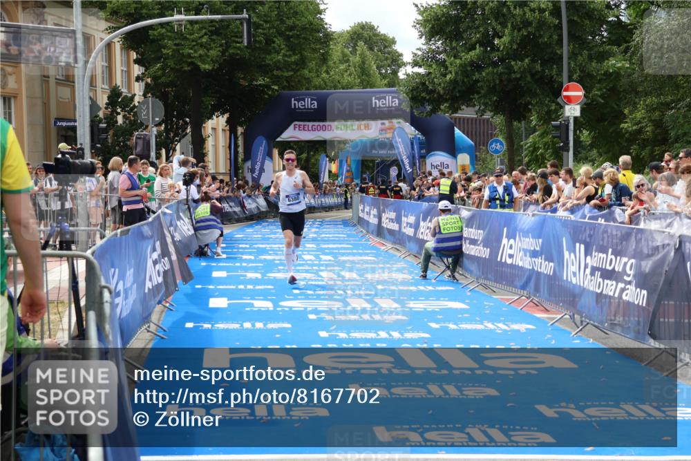 29.06.2025 - hella hamburg halbmarathon Zöllner http://msf.ph/oto/8167702 29.06.2025 10:18:56 Ziel 6380, 11342 meine-sportfotos.de