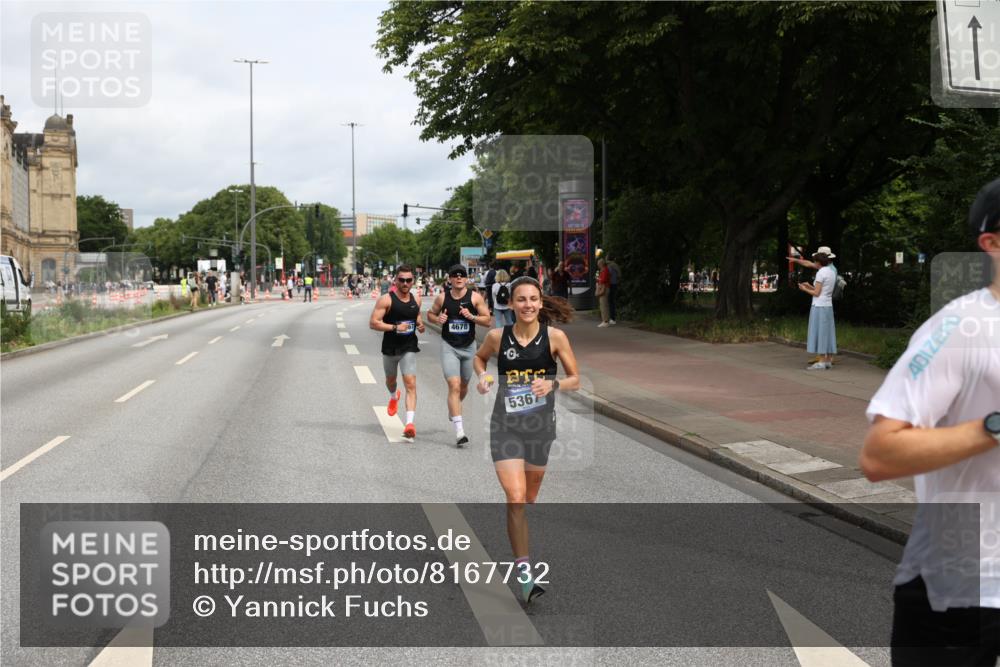 29.06.2025 - hella hamburg halbmarathon Yannick Fuchs http://msf.ph/oto/8167732 29.06.2025 10:23:03 20KM 1122, 3075, 4678, 5367, 7651, 8731, 10106, 13383, 14757, 15576, 16377, 17354, 18567, 18832 meine-sportfotos.de