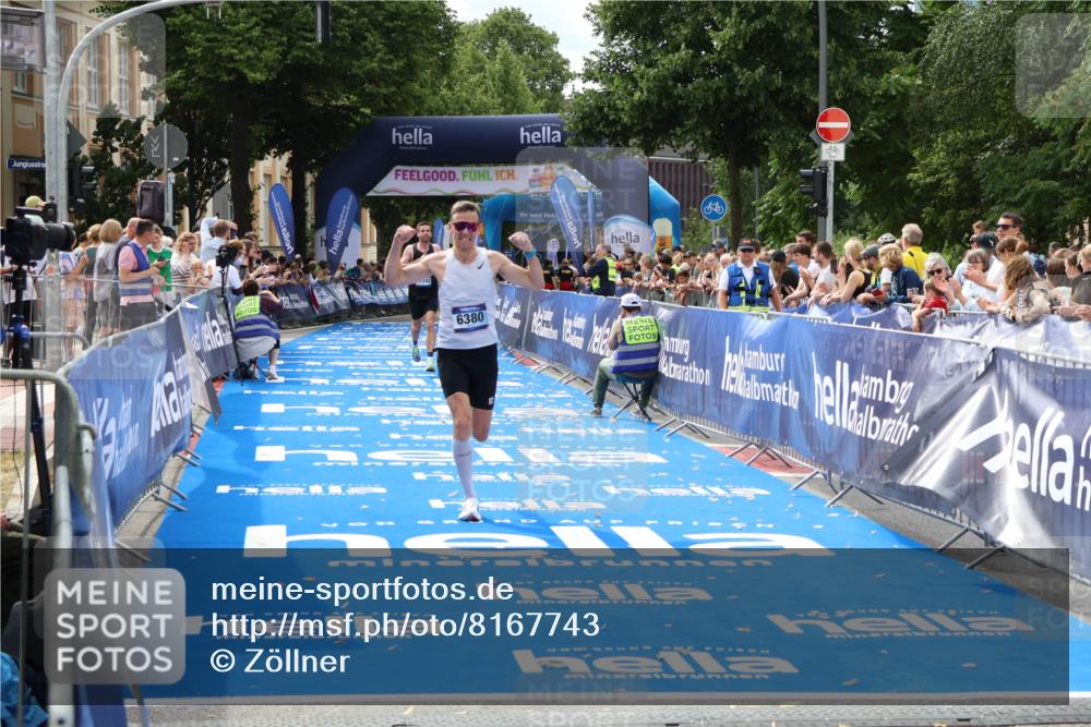 29.06.2025 - hella hamburg halbmarathon Zöllner http://msf.ph/oto/8167743 29.06.2025 10:18:57 Ziel 6380, 11342 meine-sportfotos.de