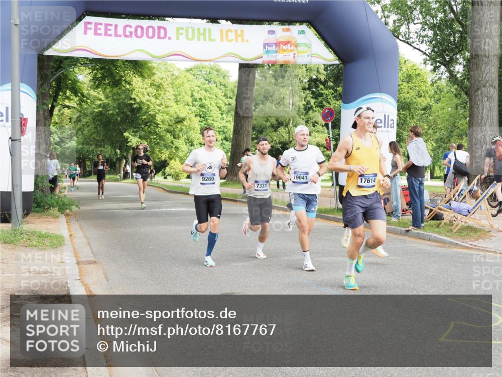 29.06.2025 - hella hamburg halbmarathon MichiJ http://msf.ph/oto/8167767 29.06.2025 10:14:30 Zwischen KM18-KM19 7331, 12360, 14753, 18569, 19041 meine-sportfotos.de