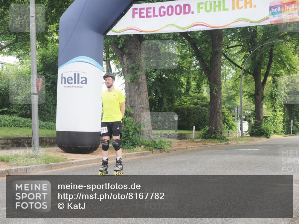 29.06.2025 - hella hamburg halbmarathon KatJ http://msf.ph/oto/8167782 29.06.2025 09:16:36 Zwischen KM18-KM19  meine-sportfotos.de
