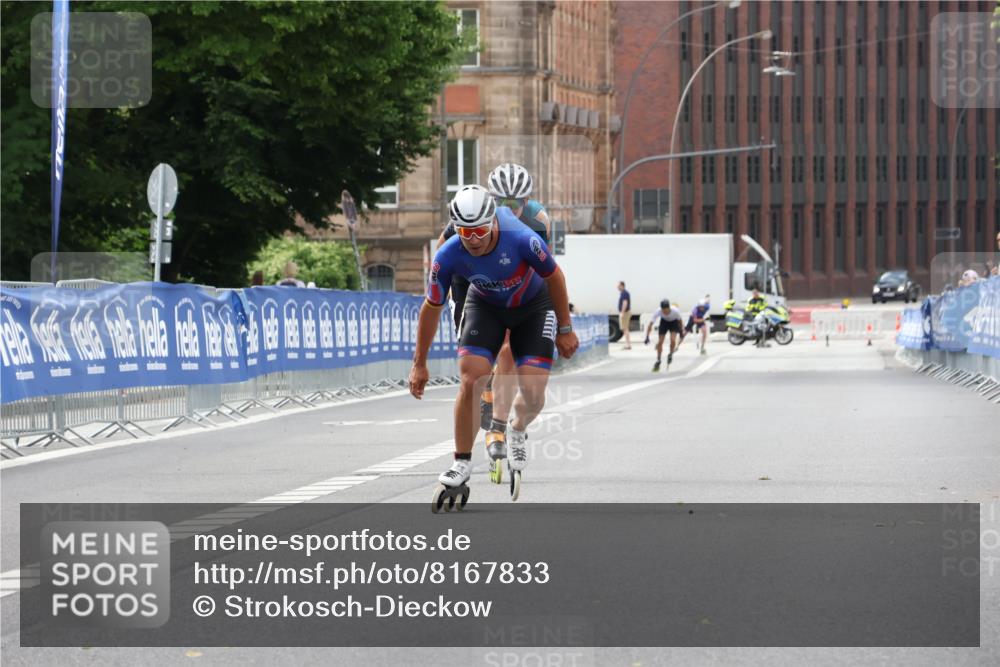 29.06.2025 - hella hamburg halbmarathon Strokosch-Dieckow http://msf.ph/oto/8167833 29.06.2025 09:06:15 Ziel 20277, 20392, 20418 meine-sportfotos.de