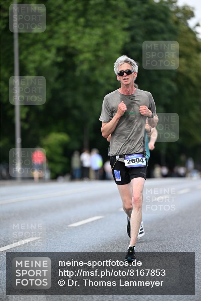 29.06.2025 - hella hamburg halbmarathon Dr. Thomas Lammeyer http://msf.ph/oto/8167853 29.06.2025 09:45:20 Kennedybrücke 1241, 2604, 10485 meine-sportfotos.de