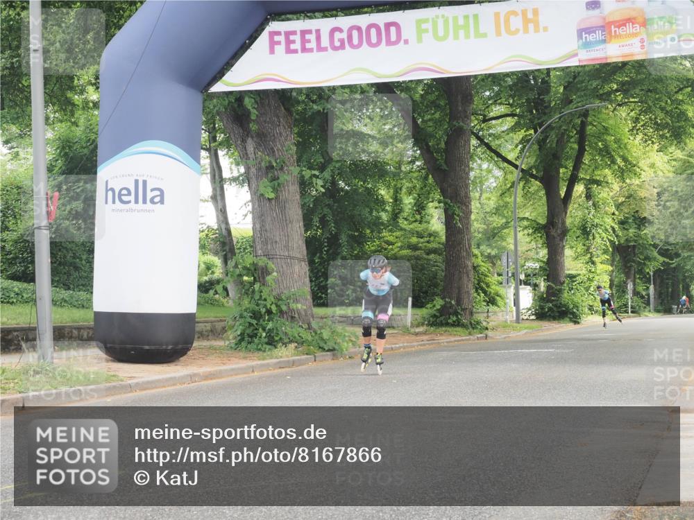 29.06.2025 - hella hamburg halbmarathon KatJ http://msf.ph/oto/8167866 29.06.2025 09:16:46 Zwischen KM18-KM19  meine-sportfotos.de