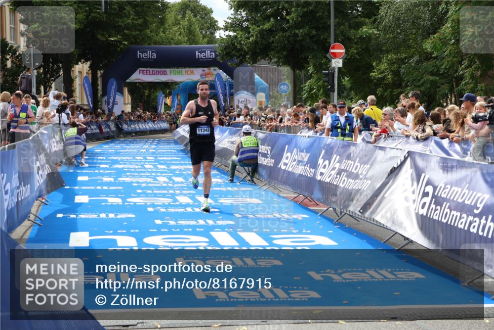 29.06.2025 - hella hamburg halbmarathon Zöllner http://msf.ph/oto/8167915 29.06.2025 10:19:00 Ziel 11342 meine-sportfotos.de