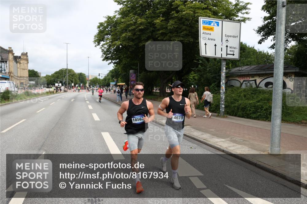 29.06.2025 - hella hamburg halbmarathon Yannick Fuchs http://msf.ph/oto/8167934 29.06.2025 10:23:05 20KM 1122, 3075, 4678, 5367, 7651, 8731, 10106, 12529, 13383, 15576, 16377, 17354, 18567, 18832 meine-sportfotos.de