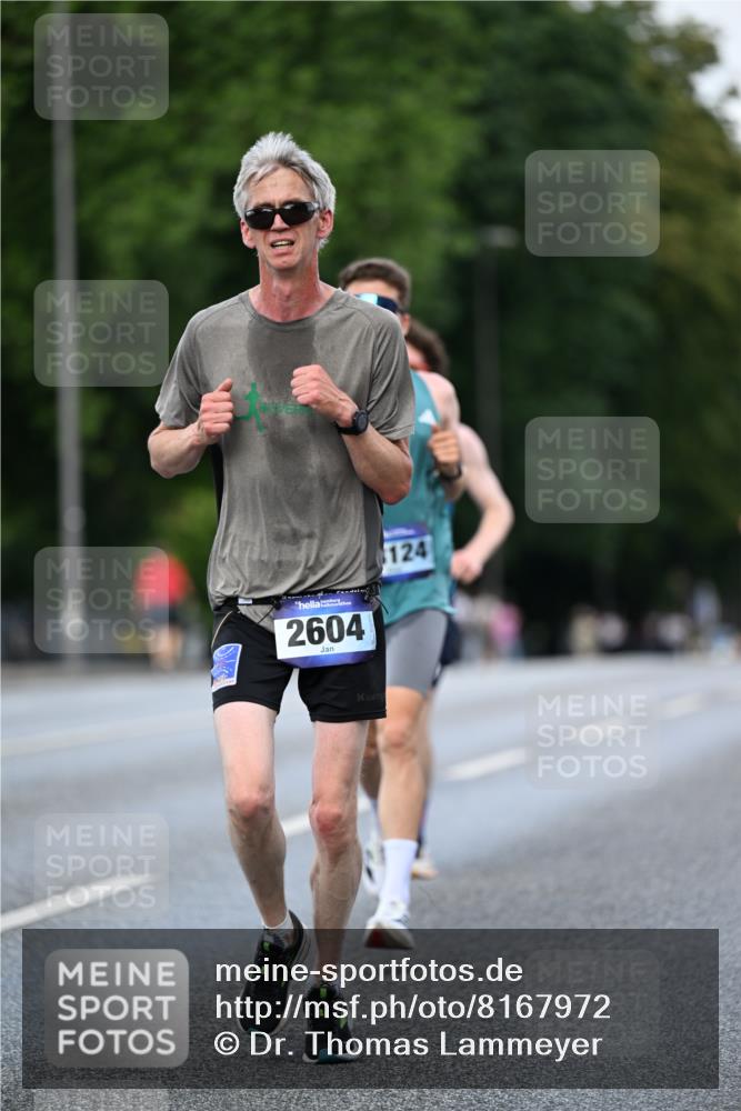 29.06.2025 - hella hamburg halbmarathon Dr. Thomas Lammeyer http://msf.ph/oto/8167972 29.06.2025 09:45:21 Kennedybrücke 1241, 2604, 10485 meine-sportfotos.de
