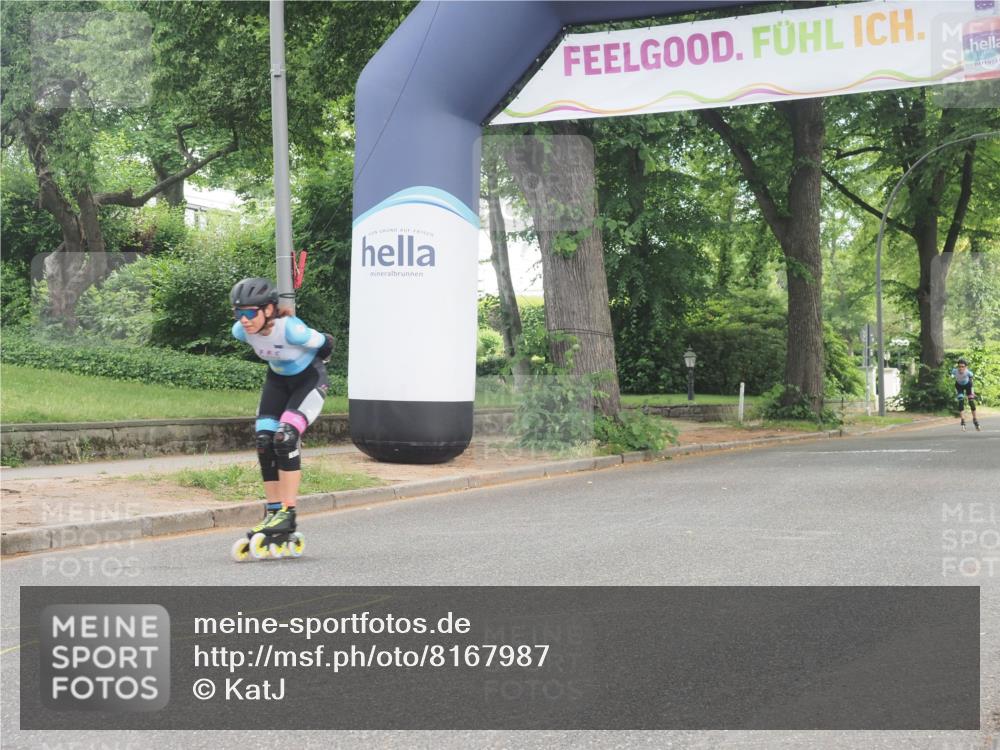 29.06.2025 - hella hamburg halbmarathon KatJ http://msf.ph/oto/8167987 29.06.2025 09:16:47 Zwischen KM18-KM19  meine-sportfotos.de