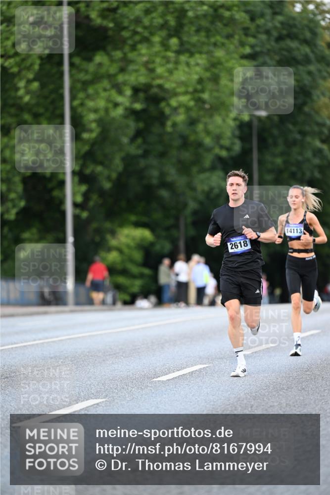 29.06.2025 - hella hamburg halbmarathon Dr. Thomas Lammeyer http://msf.ph/oto/8167994 29.06.2025 09:45:26 Kennedybrücke 2604, 10485 meine-sportfotos.de
