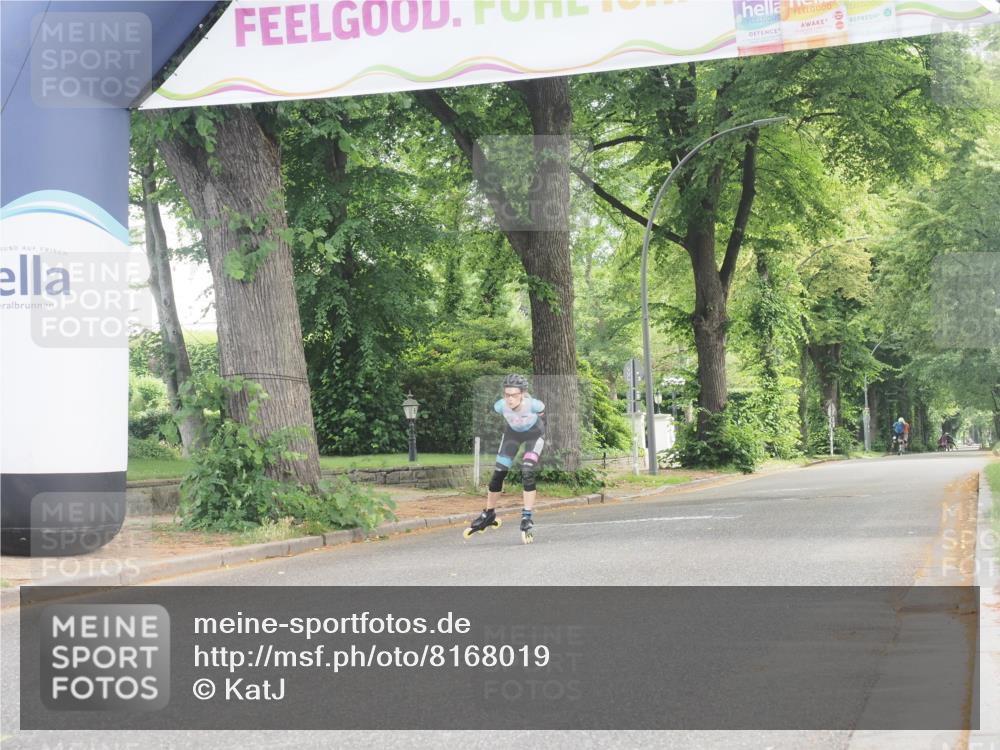 29.06.2025 - hella hamburg halbmarathon KatJ http://msf.ph/oto/8168019 29.06.2025 09:16:49 Zwischen KM18-KM19  meine-sportfotos.de
