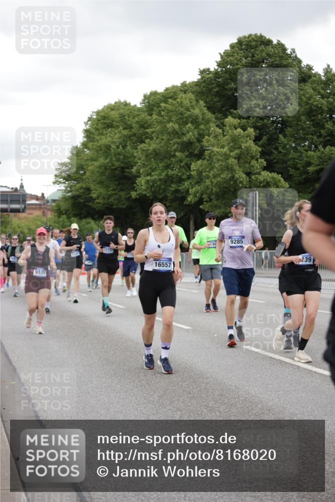 29.06.2025 - hella hamburg halbmarathon Jannik Wohlers http://msf.ph/oto/8168020 29.06.2025 11:05:46 Lombardsbrücke 1124, 2139, 3609, 4003, 4351, 4384, 4460, 5006, 5199, 5340, 5922, 6409, 6484, 6741, 7347, 7979, 8412, 8804, 9101, 9160, 9278, 9281, 9285, 11138, 11189, 11386, 11946, 12131, 12241, 12358, 12586, 12753, 12830, 13216, 13682, 13930, 14539, 14749, 15798, 15811, 16102, 16510, 16515, 16516, 16557, 17564, 17565, 17716, 17947, 17972, 18005, 18441, 18991, 19082 meine-sportfotos.de