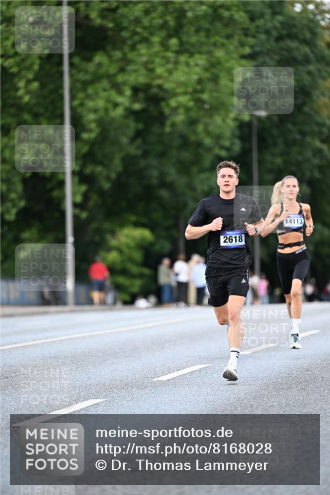 29.06.2025 - hella hamburg halbmarathon Dr. Thomas Lammeyer http://msf.ph/oto/8168028 29.06.2025 09:45:26 Kennedybrücke 2604, 10485 meine-sportfotos.de