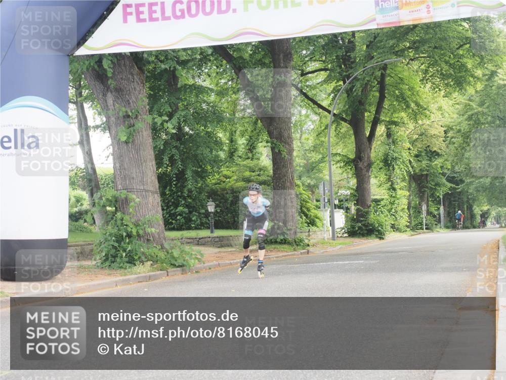 29.06.2025 - hella hamburg halbmarathon KatJ http://msf.ph/oto/8168045 29.06.2025 09:16:49 Zwischen KM18-KM19  meine-sportfotos.de