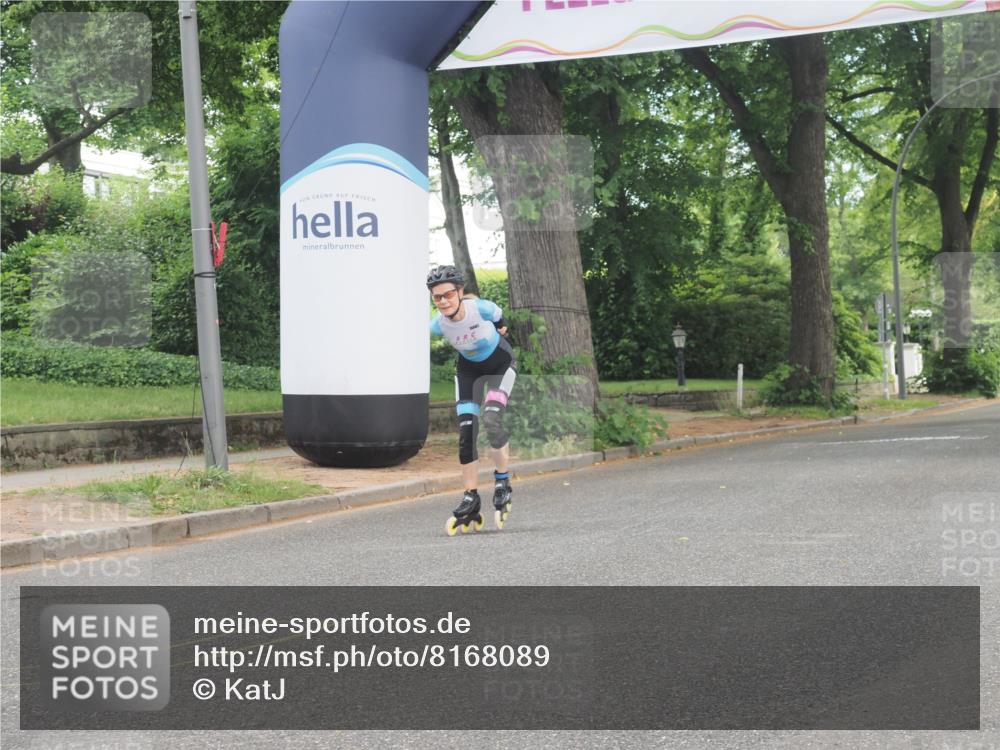 29.06.2025 - hella hamburg halbmarathon KatJ http://msf.ph/oto/8168089 29.06.2025 09:16:50 Zwischen KM18-KM19  meine-sportfotos.de