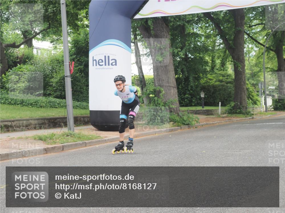 29.06.2025 - hella hamburg halbmarathon KatJ http://msf.ph/oto/8168127 29.06.2025 09:16:50 Zwischen KM18-KM19  meine-sportfotos.de