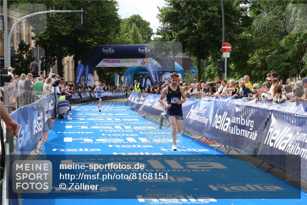 29.06.2025 - hella hamburg halbmarathon Zöllner http://msf.ph/oto/8168151 29.06.2025 10:19:26 Ziel 2659, 13016 meine-sportfotos.de