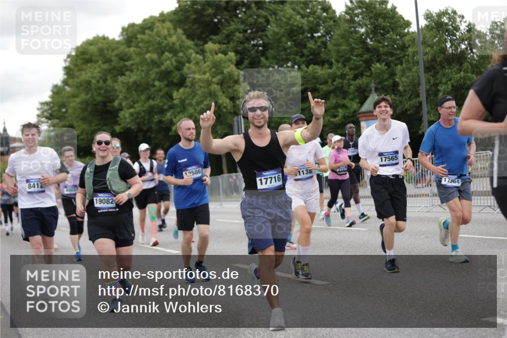 29.06.2025 - hella hamburg halbmarathon Jannik Wohlers http://msf.ph/oto/8168370 29.06.2025 11:05:53 Lombardsbrücke 1124, 2139, 2950, 2967, 3609, 4003, 4384, 4460, 5199, 6484, 6741, 8412, 9101, 9160, 9278, 9281, 9285, 9713, 11138, 11189, 11386, 11941, 12131, 12241, 12358, 12586, 12689, 13169, 13304, 13655, 13930, 14539, 14749, 15811, 16515, 16557, 17564, 17565, 17716, 17947, 17972, 18005, 19082 meine-sportfotos.de