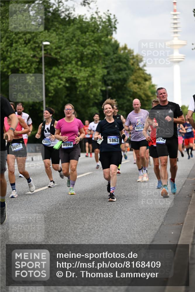 29.06.2025 - hella hamburg halbmarathon Dr. Thomas Lammeyer http://msf.ph/oto/8168409 29.06.2025 10:09:32 Kennedybrücke 1213, 1863, 2298, 3071, 3578, 4014, 4220, 4782, 4868, 5073, 5869, 6059, 7826, 8316, 8727, 8999, 9007, 9019, 9075, 9165, 9361, 9559, 9680, 9736, 9737, 9738, 10694 meine-sportfotos.de