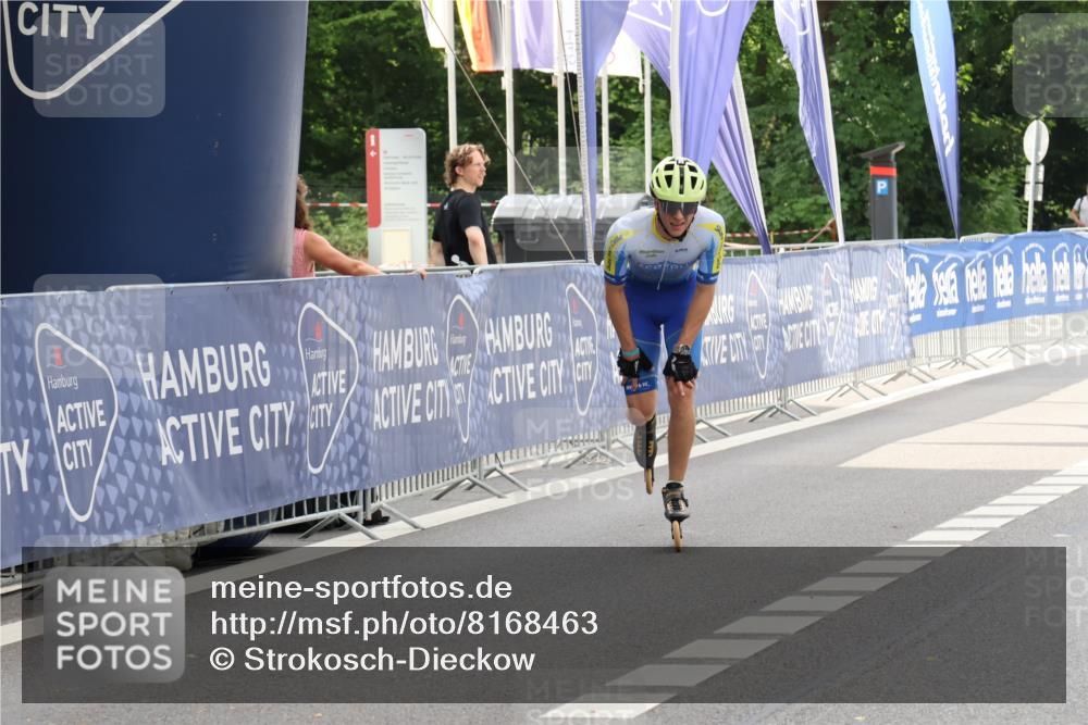 29.06.2025 - hella hamburg halbmarathon Strokosch-Dieckow http://msf.ph/oto/8168463 29.06.2025 09:07:08 Ziel 20479 meine-sportfotos.de