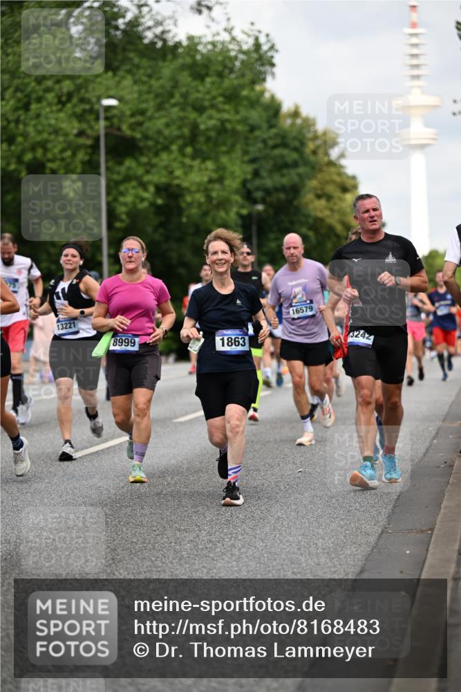29.06.2025 - hella hamburg halbmarathon Dr. Thomas Lammeyer http://msf.ph/oto/8168483 29.06.2025 10:09:33 Kennedybrücke 1213, 1863, 2298, 3071, 3578, 4014, 4220, 4782, 4868, 5073, 5869, 6059, 7138, 7826, 8316, 8727, 8999, 9007, 9019, 9075, 9165, 9361, 9559, 9680, 9736, 9737, 9738, 10694 meine-sportfotos.de