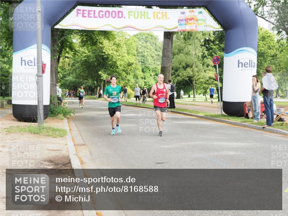 29.06.2025 - hella hamburg halbmarathon MichiJ http://msf.ph/oto/8168588 29.06.2025 10:14:39 Zwischen KM18-KM19 2892, 7142, 7855, 9269, 16361, 17614 meine-sportfotos.de