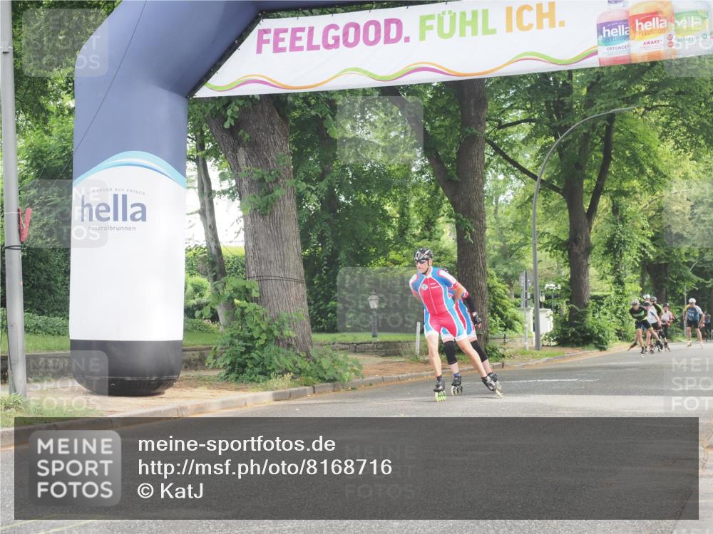 29.06.2025 - hella hamburg halbmarathon KatJ http://msf.ph/oto/8168716 29.06.2025 09:17:15 Zwischen KM18-KM19  meine-sportfotos.de