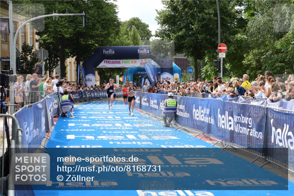 29.06.2025 - hella hamburg halbmarathon Zöllner http://msf.ph/oto/8168731 29.06.2025 10:20:16 Ziel 54, 12678, 14302 meine-sportfotos.de