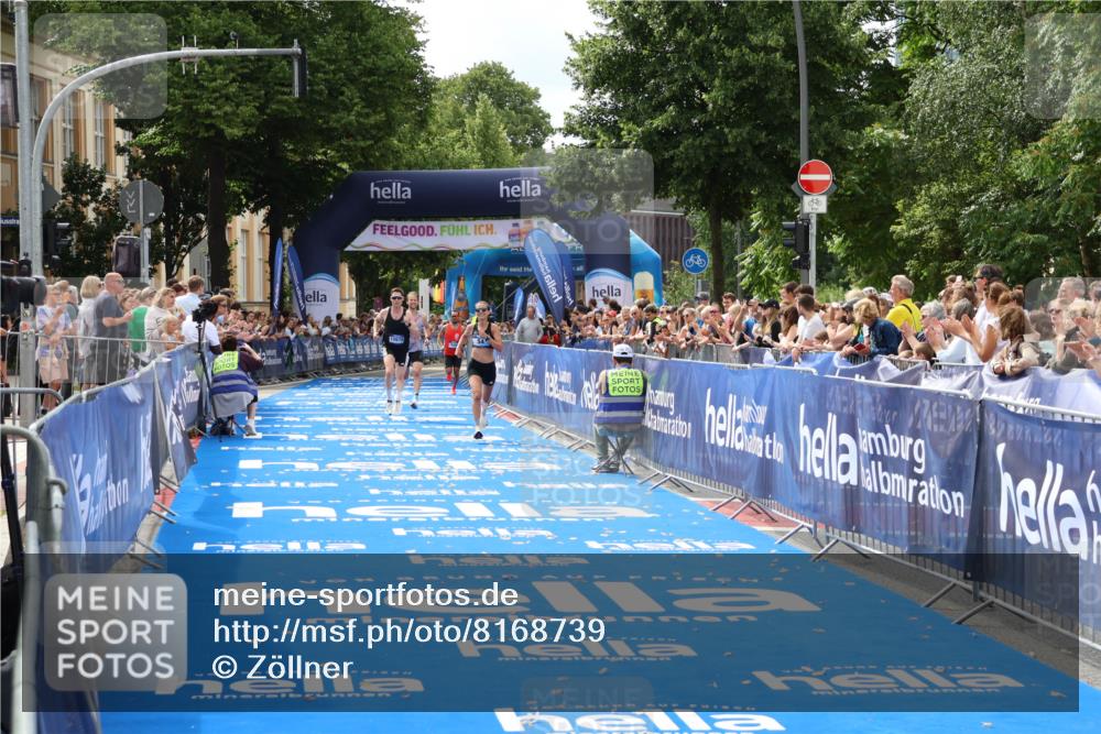 29.06.2025 - hella hamburg halbmarathon Zöllner http://msf.ph/oto/8168739 29.06.2025 10:20:16 Ziel 54, 12678, 14302 meine-sportfotos.de