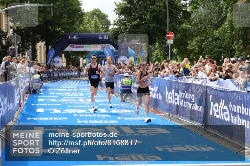 29.06.2025 - hella hamburg halbmarathon Zöllner http://msf.ph/oto/8168817 29.06.2025 10:20:19 Ziel 54, 12678, 14302, 16245 meine-sportfotos.de