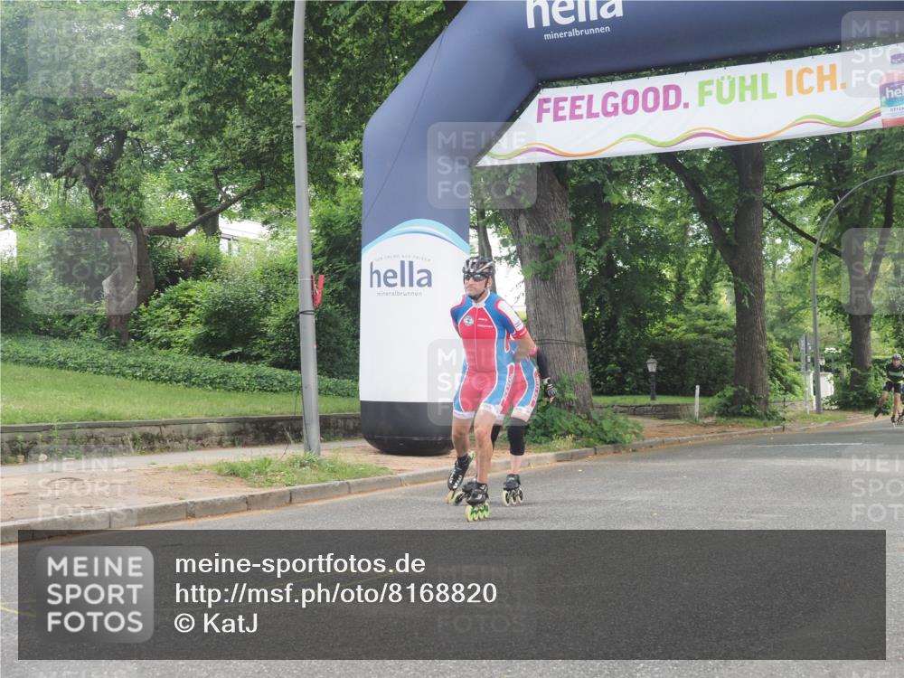 29.06.2025 - hella hamburg halbmarathon KatJ http://msf.ph/oto/8168820 29.06.2025 09:17:16 Zwischen KM18-KM19  meine-sportfotos.de