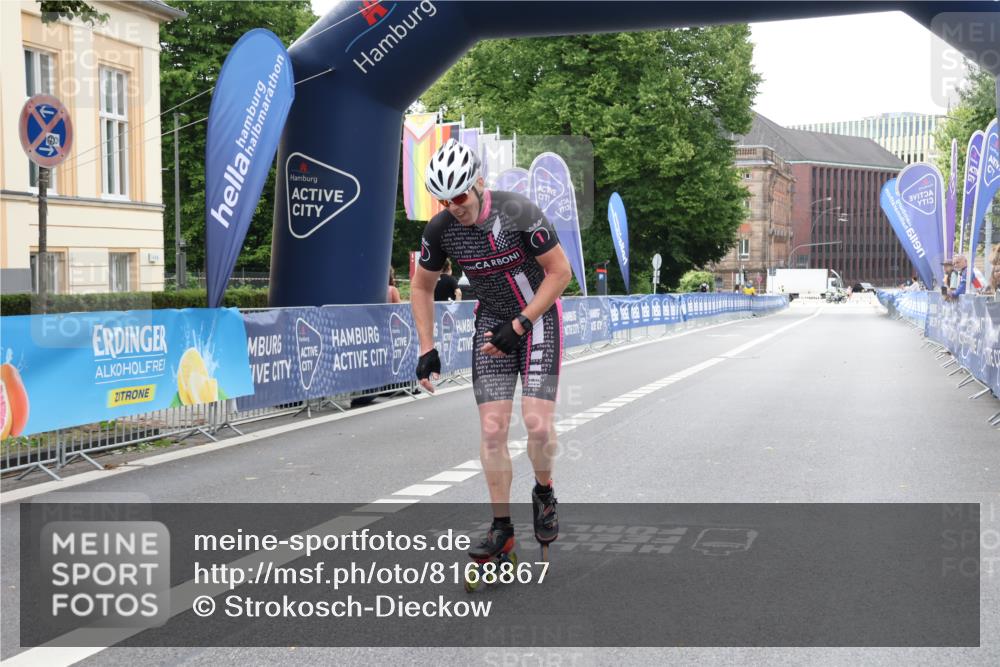 29.06.2025 - hella hamburg halbmarathon Strokosch-Dieckow http://msf.ph/oto/8168867 29.06.2025 09:07:31 Ziel 20477 meine-sportfotos.de