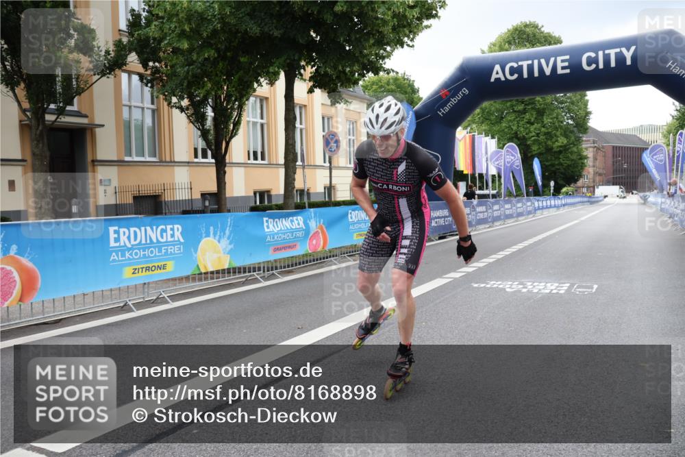 29.06.2025 - hella hamburg halbmarathon Strokosch-Dieckow http://msf.ph/oto/8168898 29.06.2025 09:07:31 Ziel 20477 meine-sportfotos.de