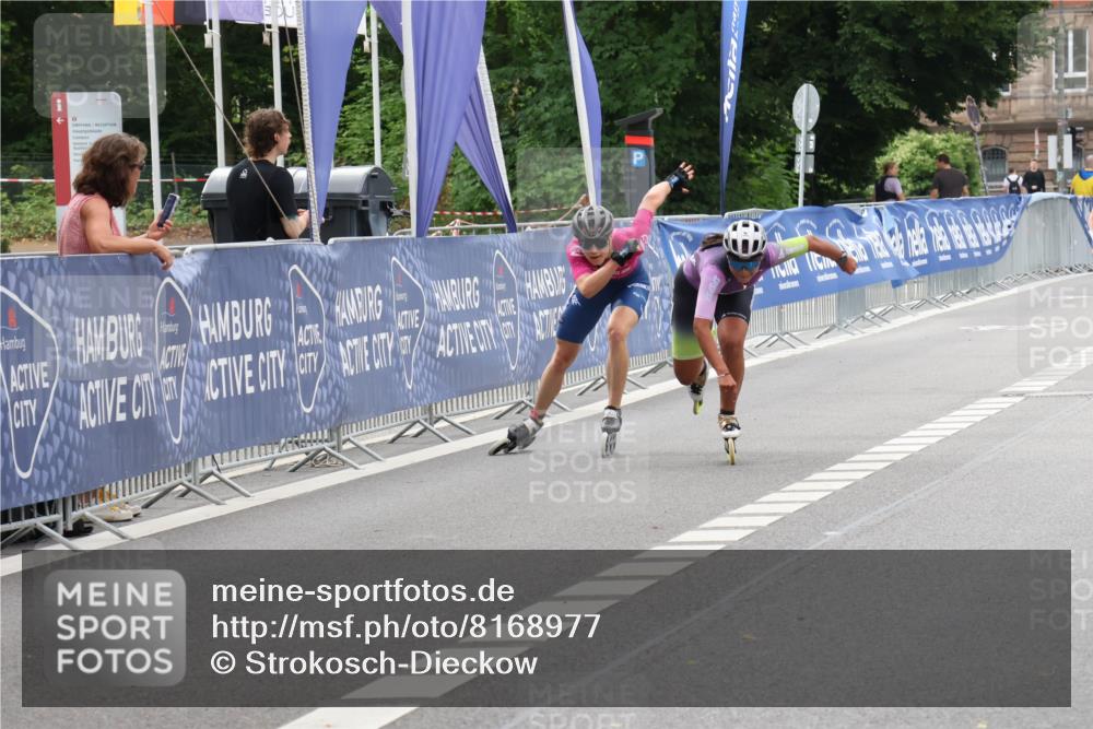 29.06.2025 - hella hamburg halbmarathon Strokosch-Dieckow http://msf.ph/oto/8168977 29.06.2025 09:07:57 Ziel 20261, 20348, 20419, 20437, 20438, 20442, 20515, 20516, 20529 meine-sportfotos.de