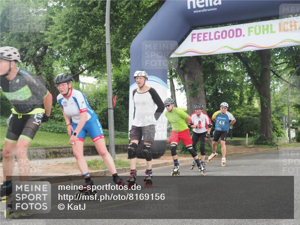 29.06.2025 - hella hamburg halbmarathon KatJ http://msf.ph/oto/8169156 29.06.2025 09:17:20 Zwischen KM18-KM19  meine-sportfotos.de