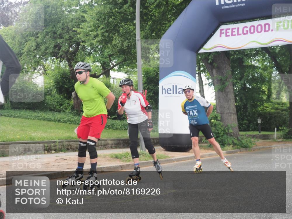 29.06.2025 - hella hamburg halbmarathon KatJ http://msf.ph/oto/8169226 29.06.2025 09:17:21 Zwischen KM18-KM19  meine-sportfotos.de