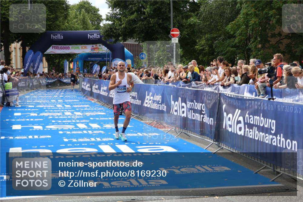 29.06.2025 - hella hamburg halbmarathon Zöllner http://msf.ph/oto/8169230 29.06.2025 10:20:40 Ziel 15526 meine-sportfotos.de