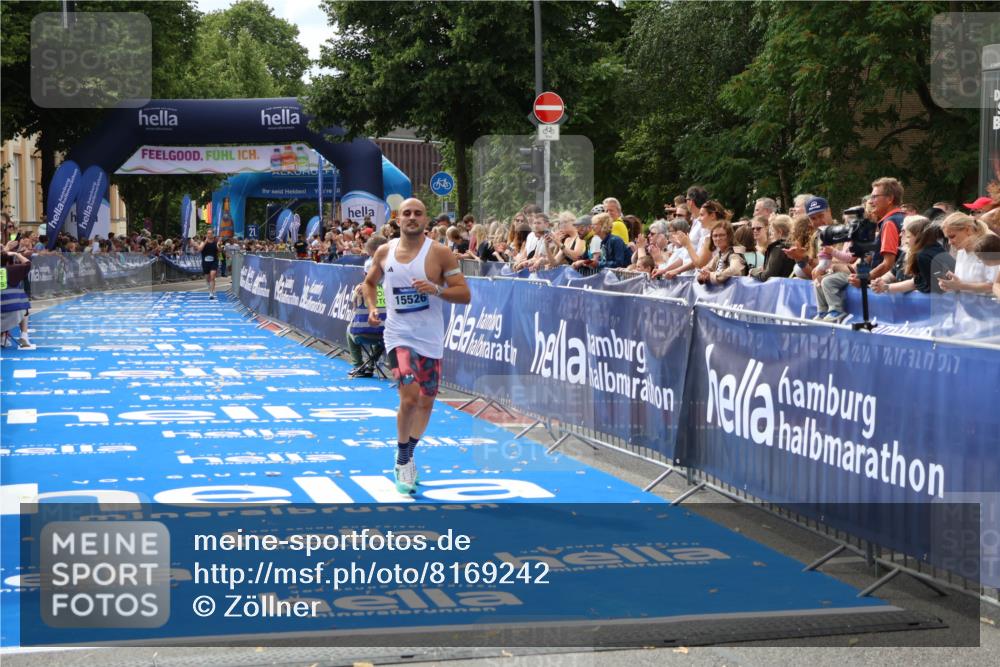 29.06.2025 - hella hamburg halbmarathon Zöllner http://msf.ph/oto/8169242 29.06.2025 10:20:41 Ziel 14360, 15526 meine-sportfotos.de