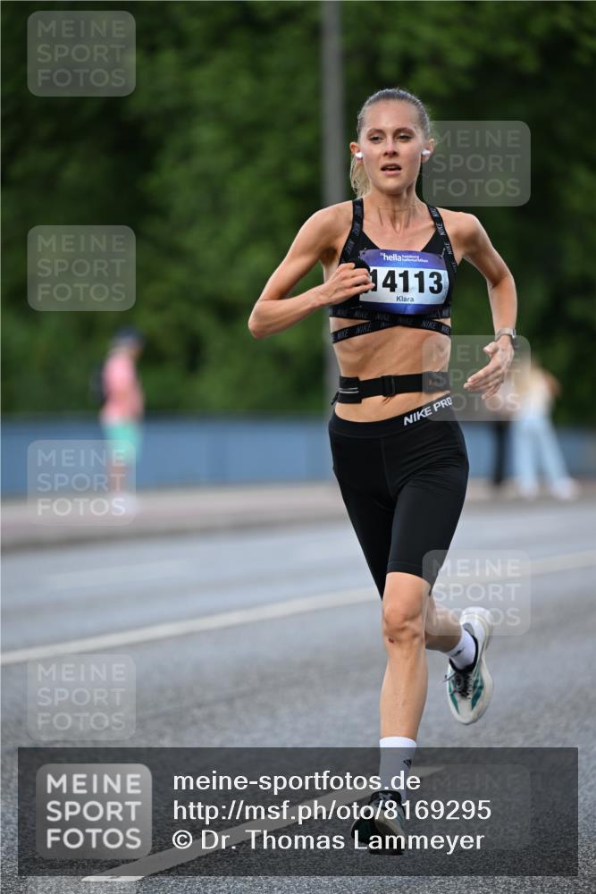 29.06.2025 - hella hamburg halbmarathon Dr. Thomas Lammeyer http://msf.ph/oto/8169295 29.06.2025 09:45:30 Kennedybrücke 2604, 10468, 10485 meine-sportfotos.de