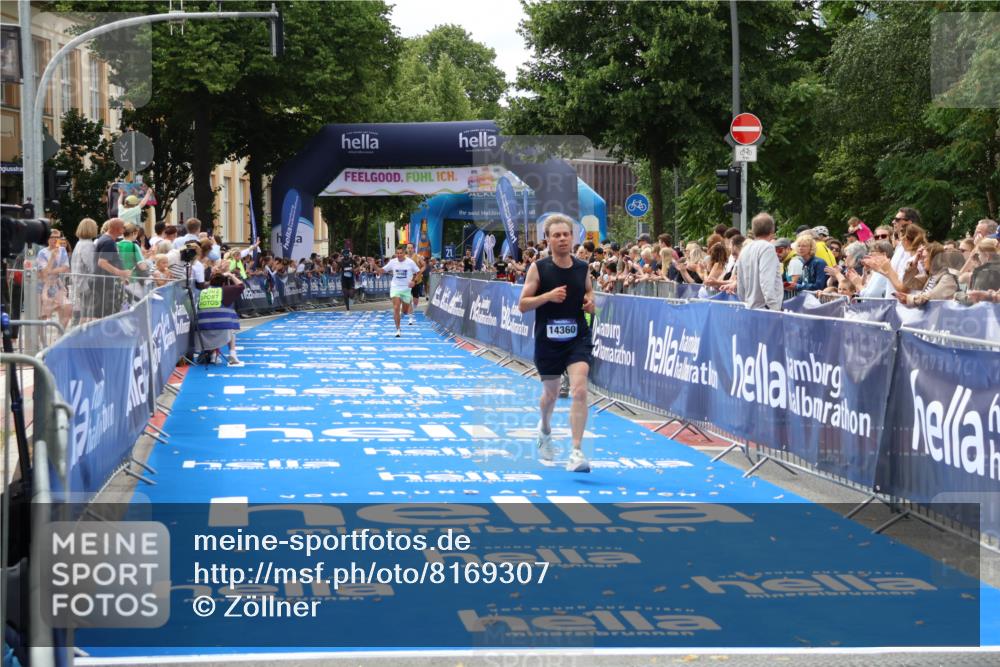 29.06.2025 - hella hamburg halbmarathon Zöllner http://msf.ph/oto/8169307 29.06.2025 10:20:48 Ziel 14360, 16988, 17402 meine-sportfotos.de