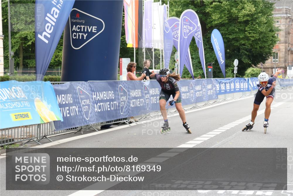 29.06.2025 - hella hamburg halbmarathon Strokosch-Dieckow http://msf.ph/oto/8169349 29.06.2025 09:08:07 Ziel 20261, 20442 meine-sportfotos.de