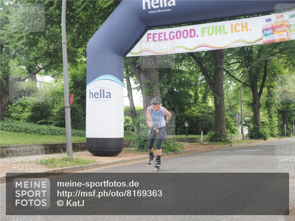 29.06.2025 - hella hamburg halbmarathon KatJ http://msf.ph/oto/8169363 29.06.2025 09:17:25 Zwischen KM18-KM19  meine-sportfotos.de