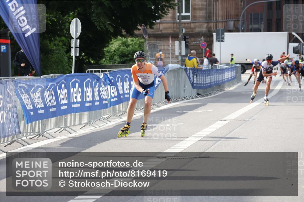29.06.2025 - hella hamburg halbmarathon Strokosch-Dieckow http://msf.ph/oto/8169419 29.06.2025 09:08:36 Ziel 20157, 20243, 20368, 20388, 20413, 20436, 20454, 20455 meine-sportfotos.de