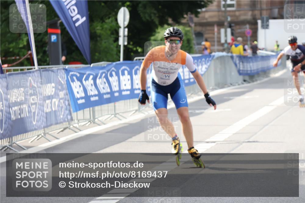 29.06.2025 - hella hamburg halbmarathon Strokosch-Dieckow http://msf.ph/oto/8169437 29.06.2025 09:08:38 Ziel 20157, 20243, 20368, 20388, 20413, 20436, 20454, 20455, 20493 meine-sportfotos.de