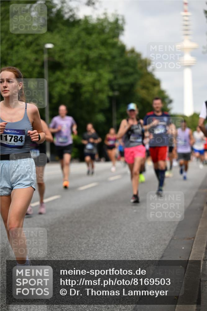29.06.2025 - hella hamburg halbmarathon Dr. Thomas Lammeyer http://msf.ph/oto/8169503 29.06.2025 10:09:39 Kennedybrücke 1863, 2288, 2298, 3461, 3578, 4014, 4220, 4782, 4868, 5073, 6059, 7138, 8316, 8727, 8999, 9007, 9019, 9075, 9165, 9339, 9361, 9559, 9680, 9736, 9737, 9738, 10694 meine-sportfotos.de