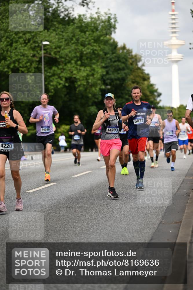 29.06.2025 - hella hamburg halbmarathon Dr. Thomas Lammeyer http://msf.ph/oto/8169636 29.06.2025 10:09:40 Kennedybrücke 1863, 2288, 2298, 3461, 3578, 4014, 4220, 4782, 4868, 5073, 6059, 7138, 8316, 8727, 8999, 9007, 9019, 9075, 9165, 9339, 9361, 9559, 9680, 9736, 9737, 9738, 10694 meine-sportfotos.de