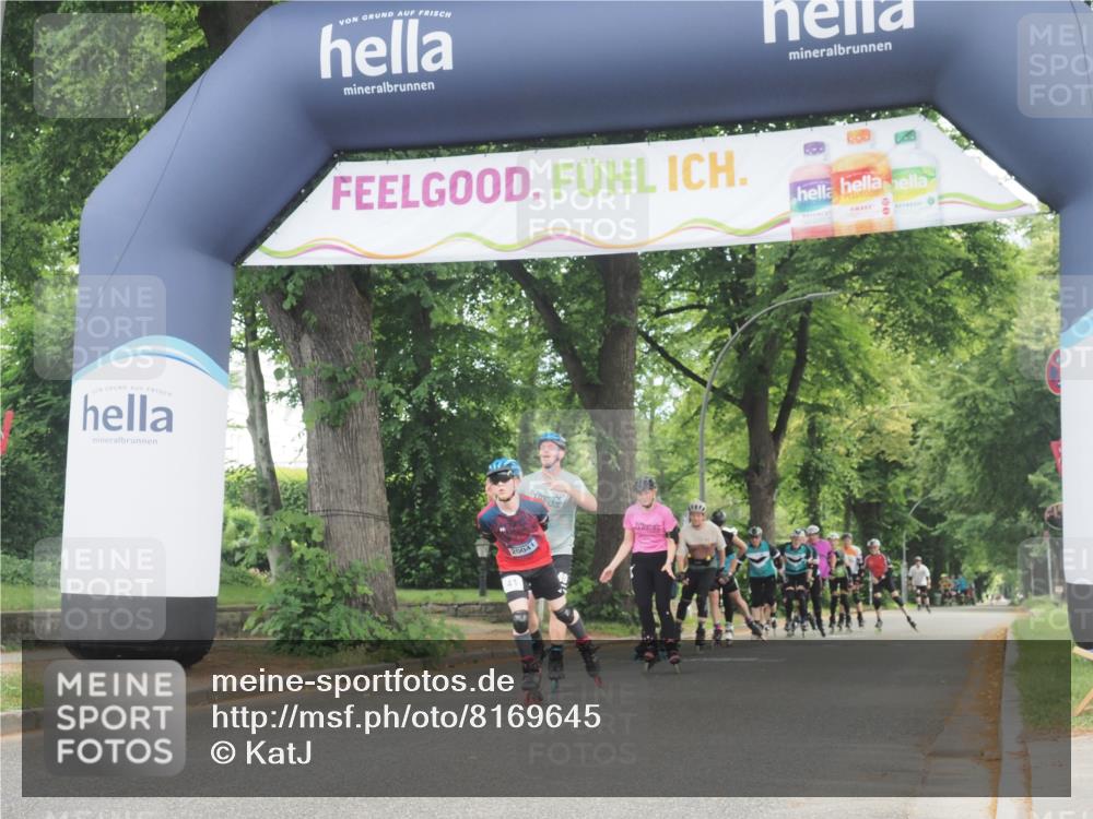 29.06.2025 - hella hamburg halbmarathon KatJ http://msf.ph/oto/8169645 29.06.2025 09:18:01 Zwischen KM18-KM19  meine-sportfotos.de