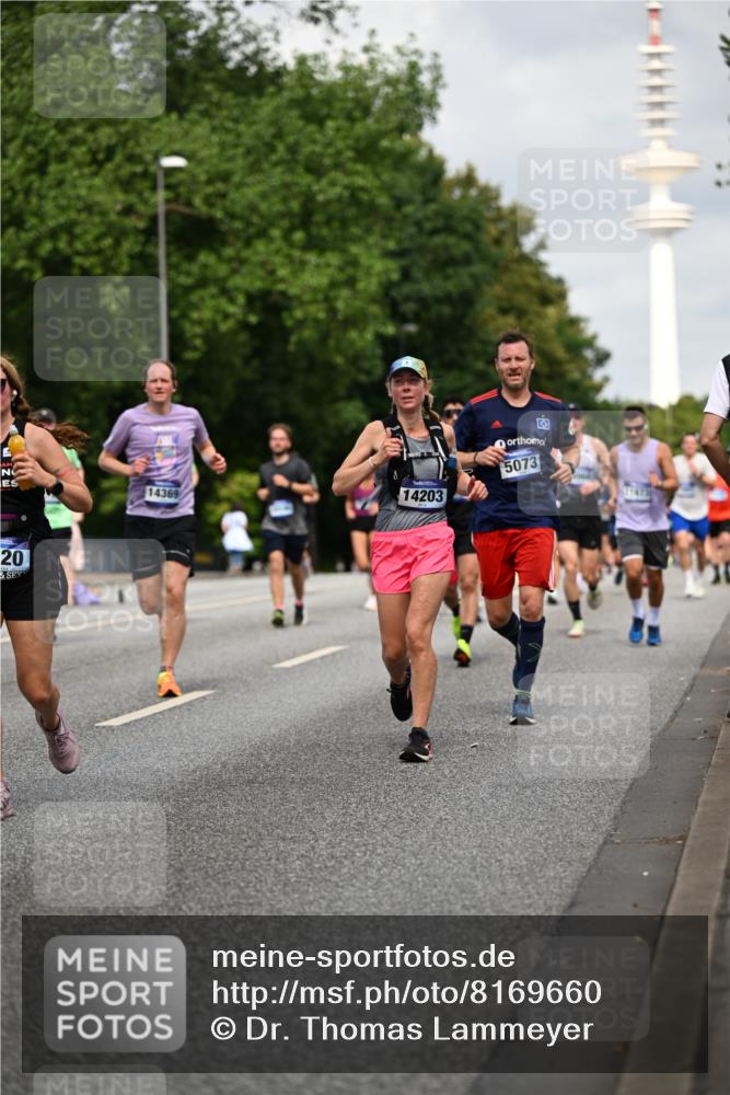 29.06.2025 - hella hamburg halbmarathon Dr. Thomas Lammeyer http://msf.ph/oto/8169660 29.06.2025 10:09:40 Kennedybrücke 1863, 2288, 2298, 3461, 3578, 4014, 4220, 4782, 4868, 5073, 6059, 7138, 8316, 8727, 8999, 9007, 9019, 9075, 9165, 9339, 9361, 9559, 9680, 9736, 9737, 9738, 10694 meine-sportfotos.de