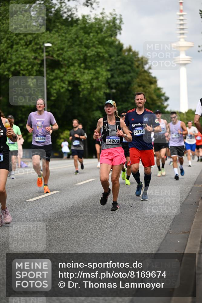 29.06.2025 - hella hamburg halbmarathon Dr. Thomas Lammeyer http://msf.ph/oto/8169674 29.06.2025 10:09:40 Kennedybrücke 1863, 2288, 2298, 3461, 3578, 4014, 4220, 4782, 4868, 5073, 6059, 7138, 8316, 8727, 8999, 9007, 9019, 9075, 9165, 9339, 9361, 9559, 9680, 9736, 9737, 9738, 10694 meine-sportfotos.de