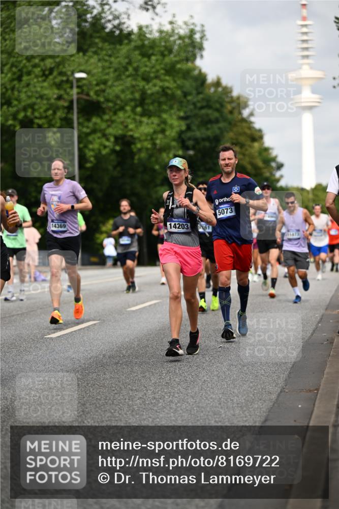 29.06.2025 - hella hamburg halbmarathon Dr. Thomas Lammeyer http://msf.ph/oto/8169722 29.06.2025 10:09:40 Kennedybrücke 1863, 2288, 2298, 3461, 3578, 4014, 4220, 4782, 4868, 5073, 6059, 7138, 8316, 8727, 8999, 9007, 9019, 9075, 9165, 9339, 9361, 9559, 9680, 9736, 9737, 9738, 10694 meine-sportfotos.de